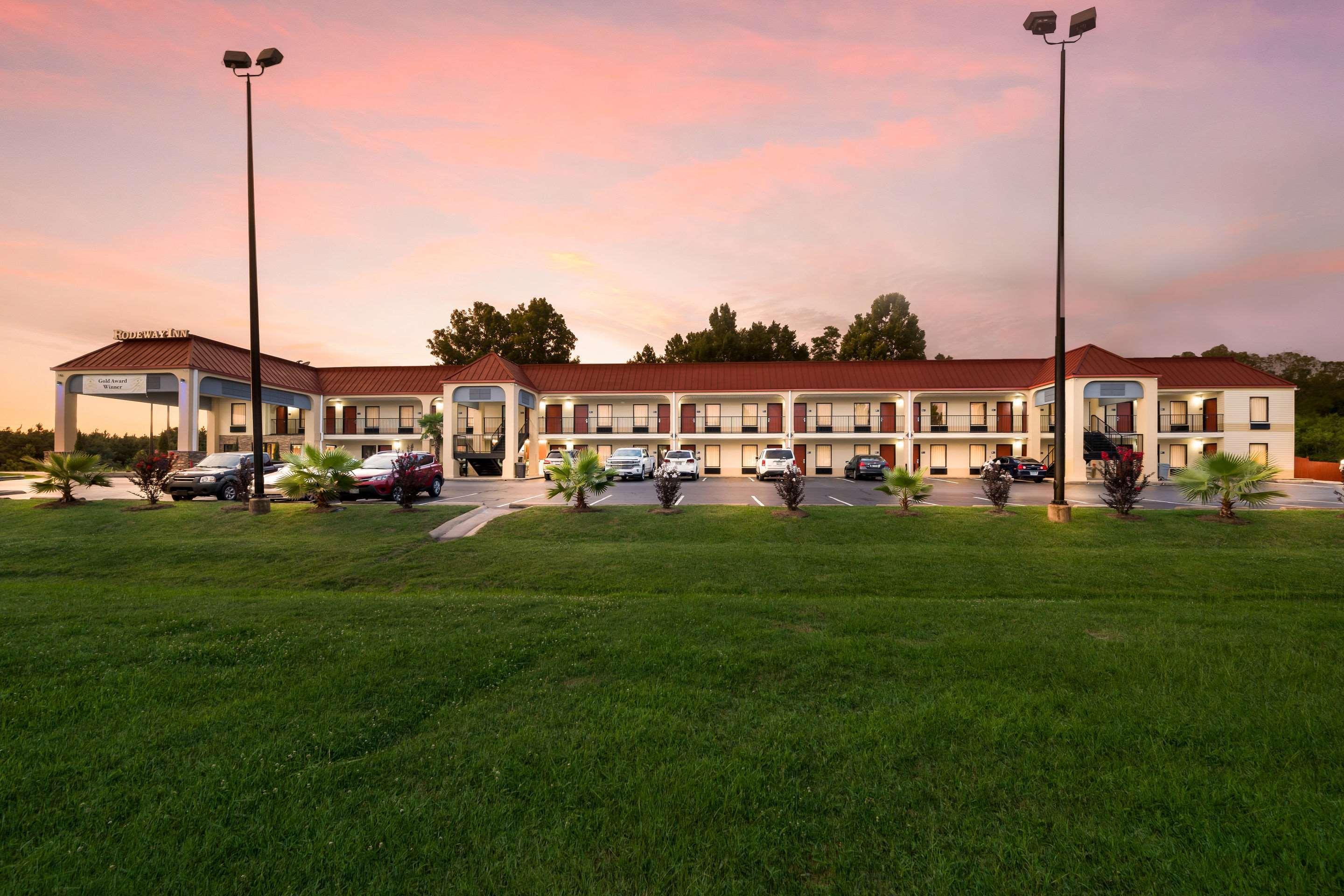SureStay Hotel by Best Western Meridian Exterior foto